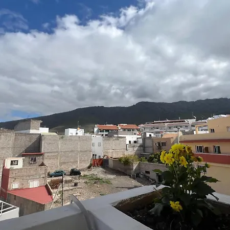Retama Apartment *
