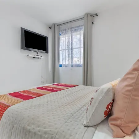 Retama Apartman *